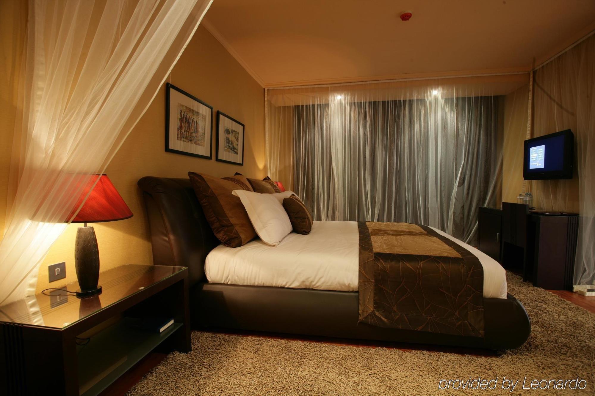 Speke Resort & Conference Centre Munyonyo Eksteriør billede