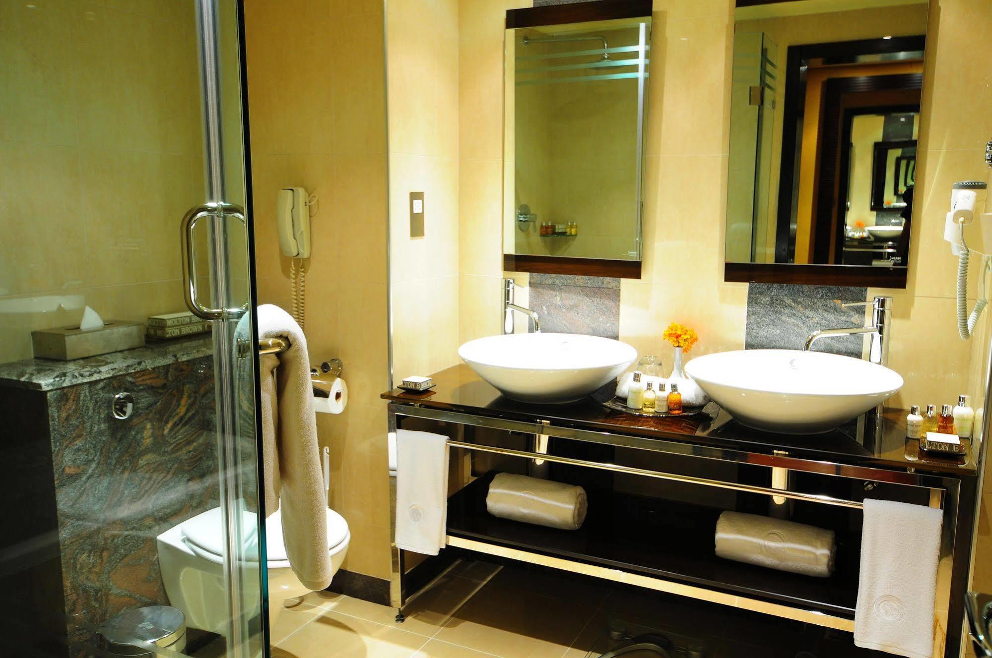 Speke Resort & Conference Centre Munyonyo Eksteriør billede