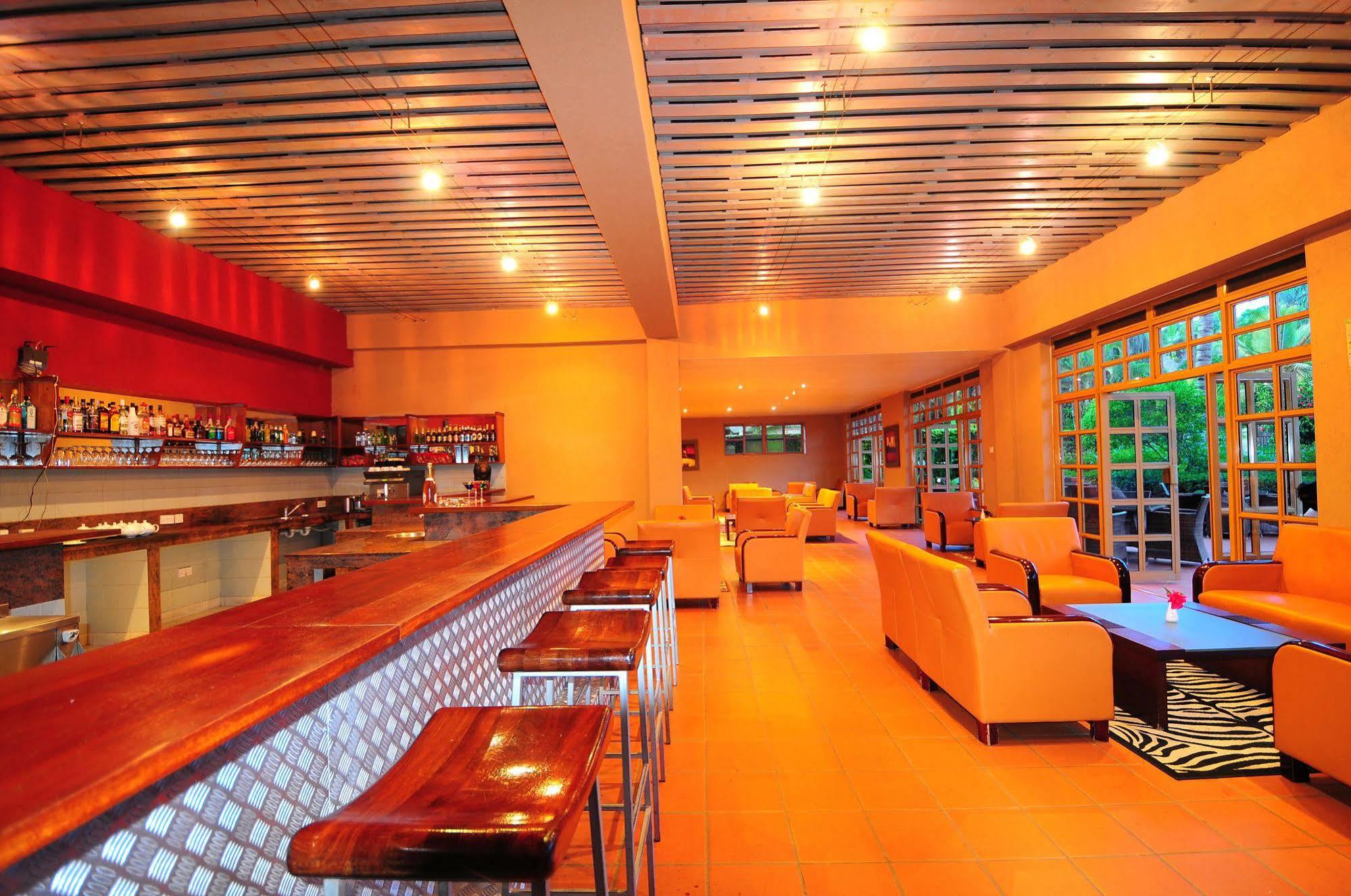 Speke Resort & Conference Centre Munyonyo Eksteriør billede