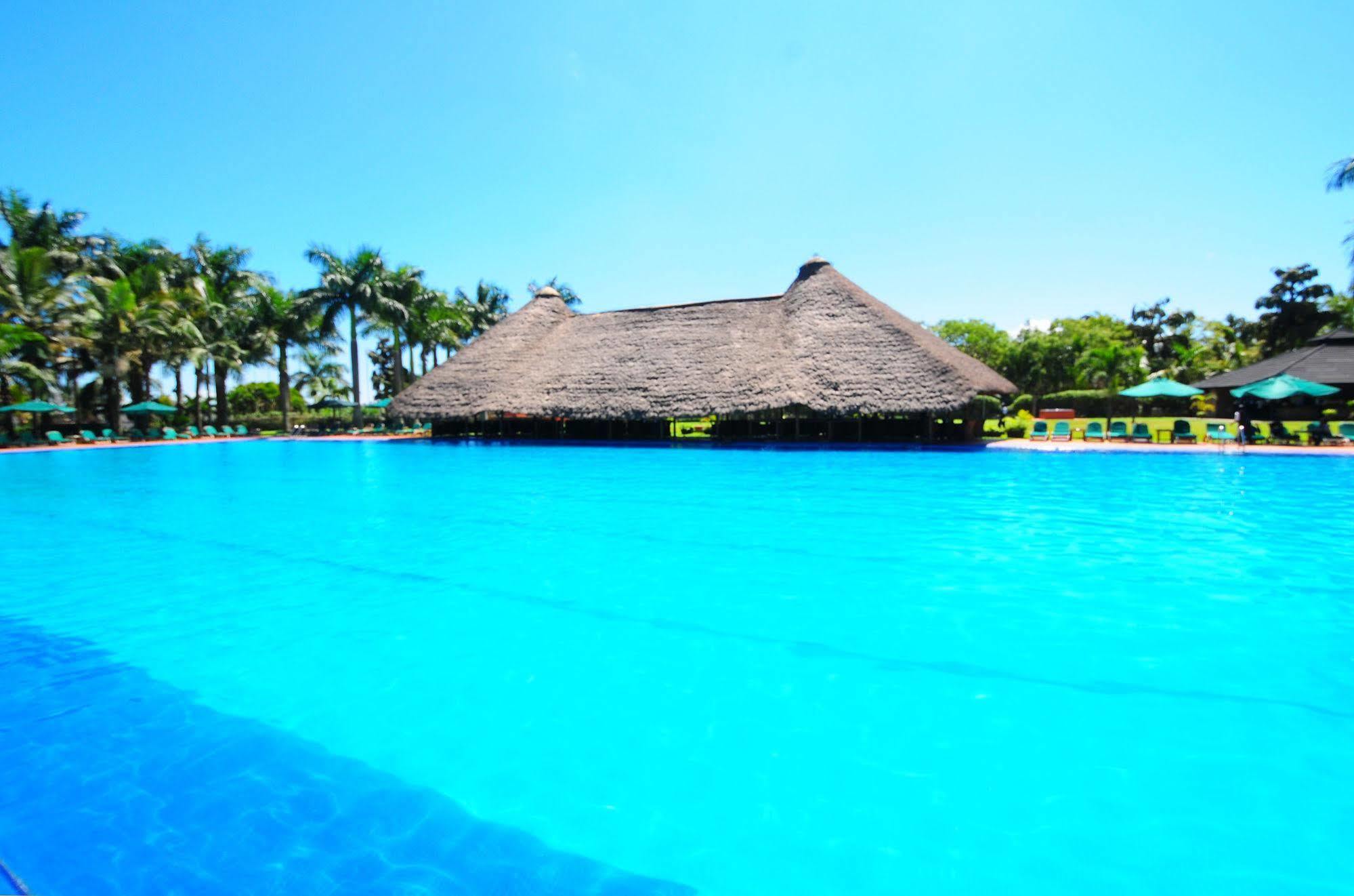 Speke Resort & Conference Centre Munyonyo Eksteriør billede